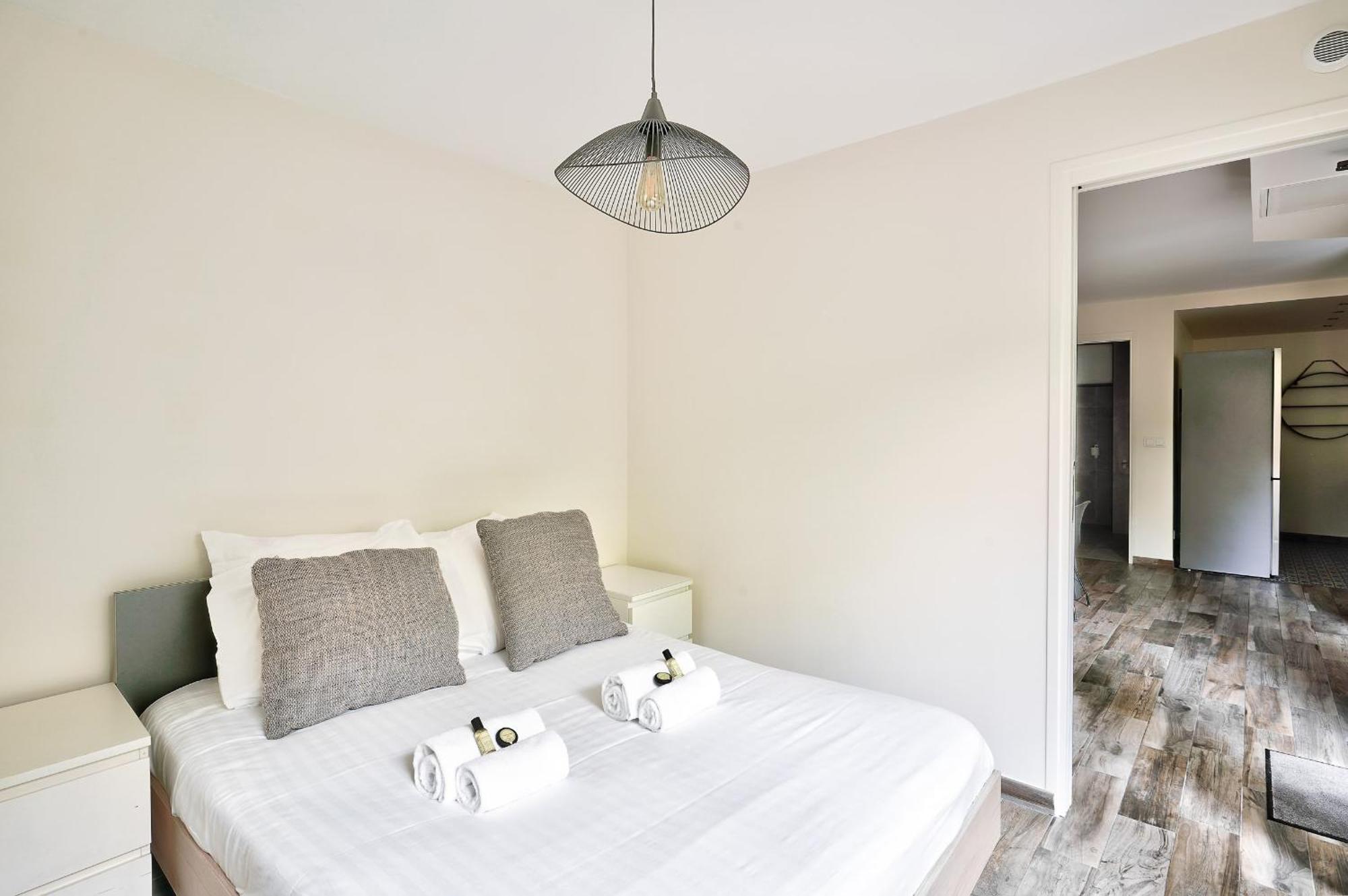 Two-Bedroom Apartment,1697376226:JPEG